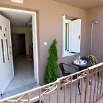 度假居 Nea Chora Maisonette